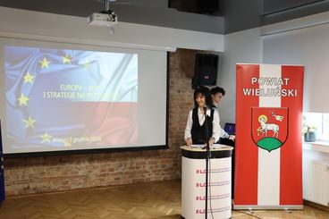 Konferencja pt. „Europa – wizje i strategie na przyszłość” odbyła się w II LO